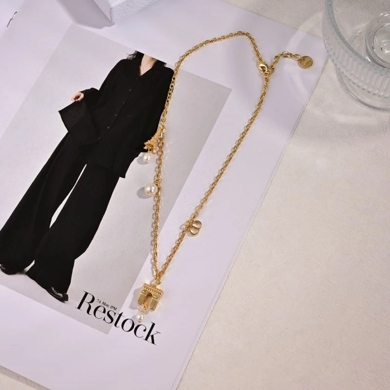 Celine Necklaces Seasonal 218200