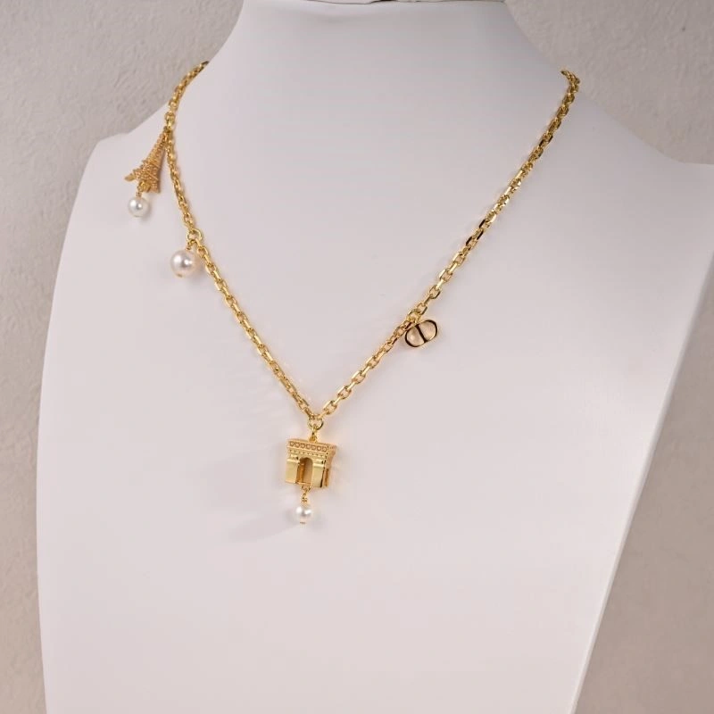 Celine Necklaces Seasonal 218200