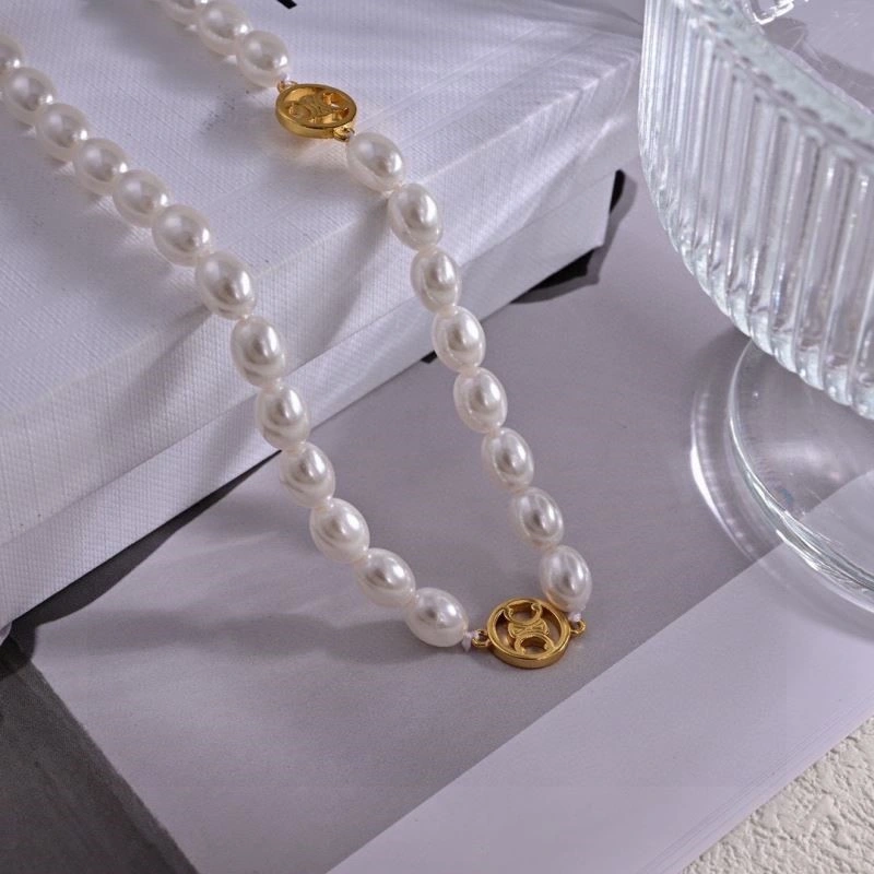 Celine Necklaces Lightweight 218120