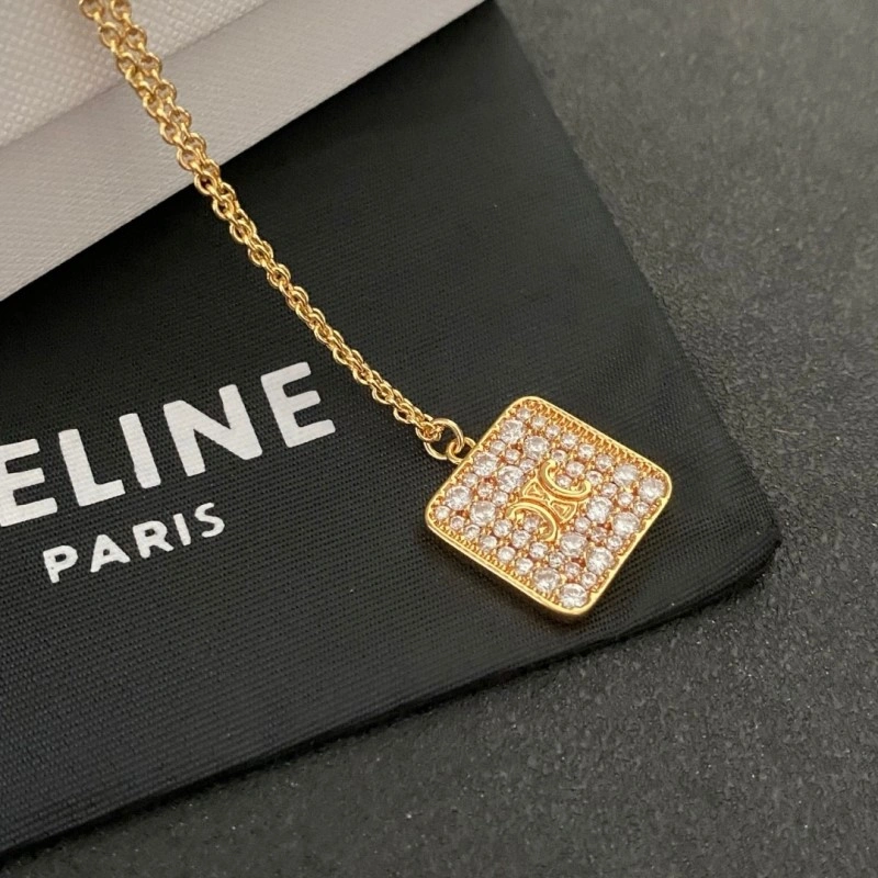 Celine Necklaces UrbanStyle 217970