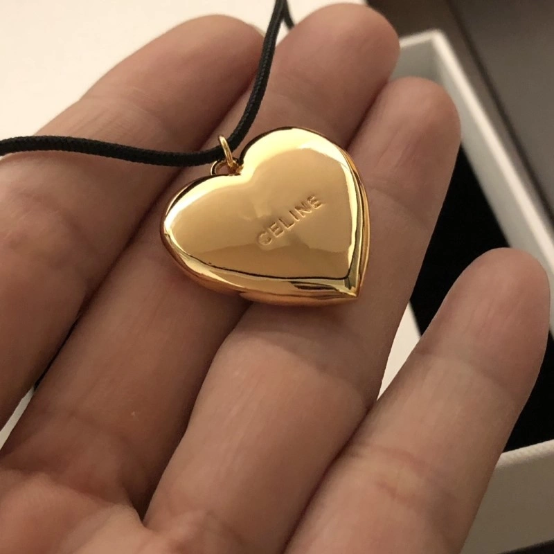 Celine Necklaces Breathable 217852