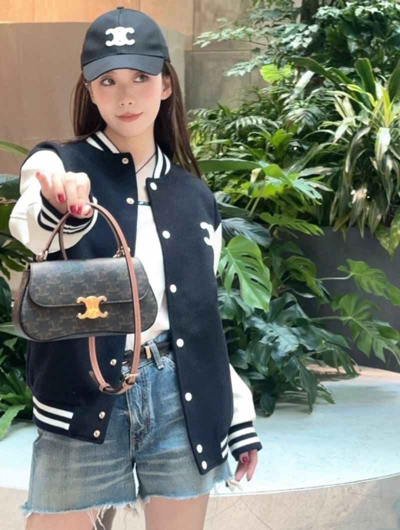 Youthful Celine Outwear 107476