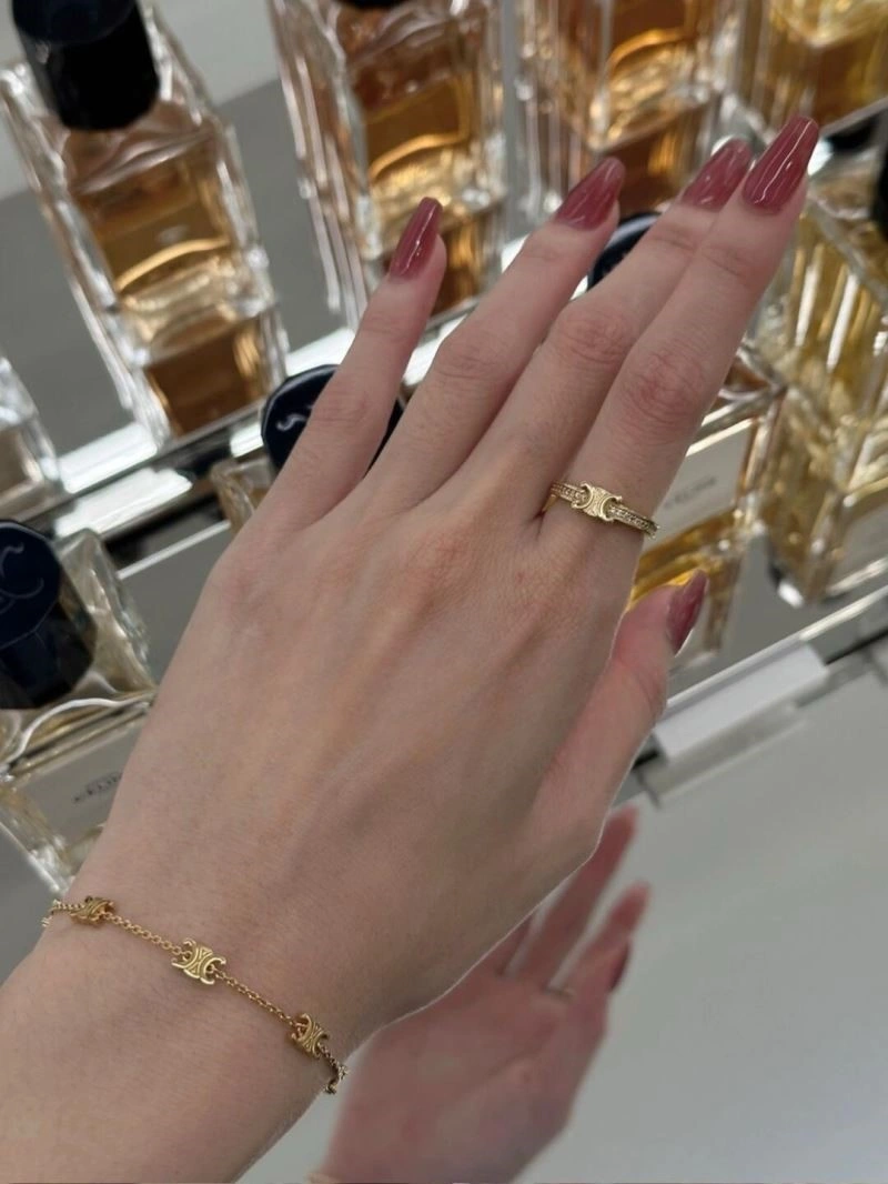 Breathable Celine Rings 218216