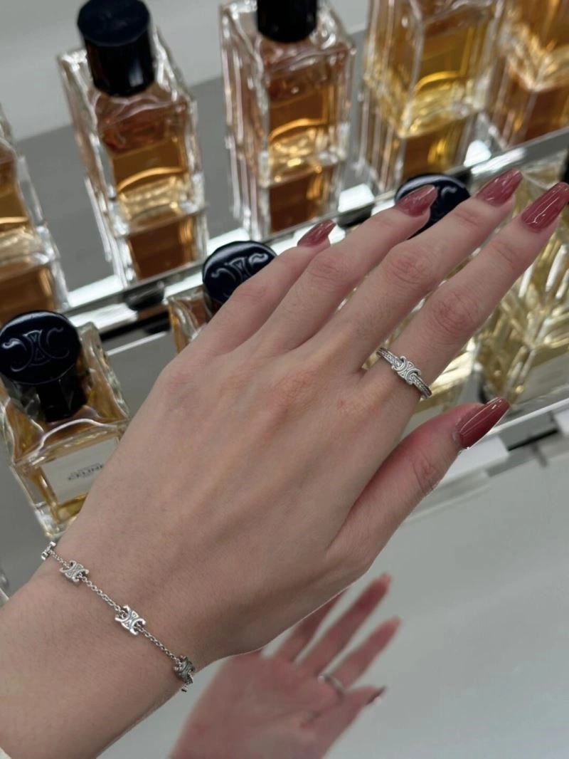 Breathable Celine Rings 218216