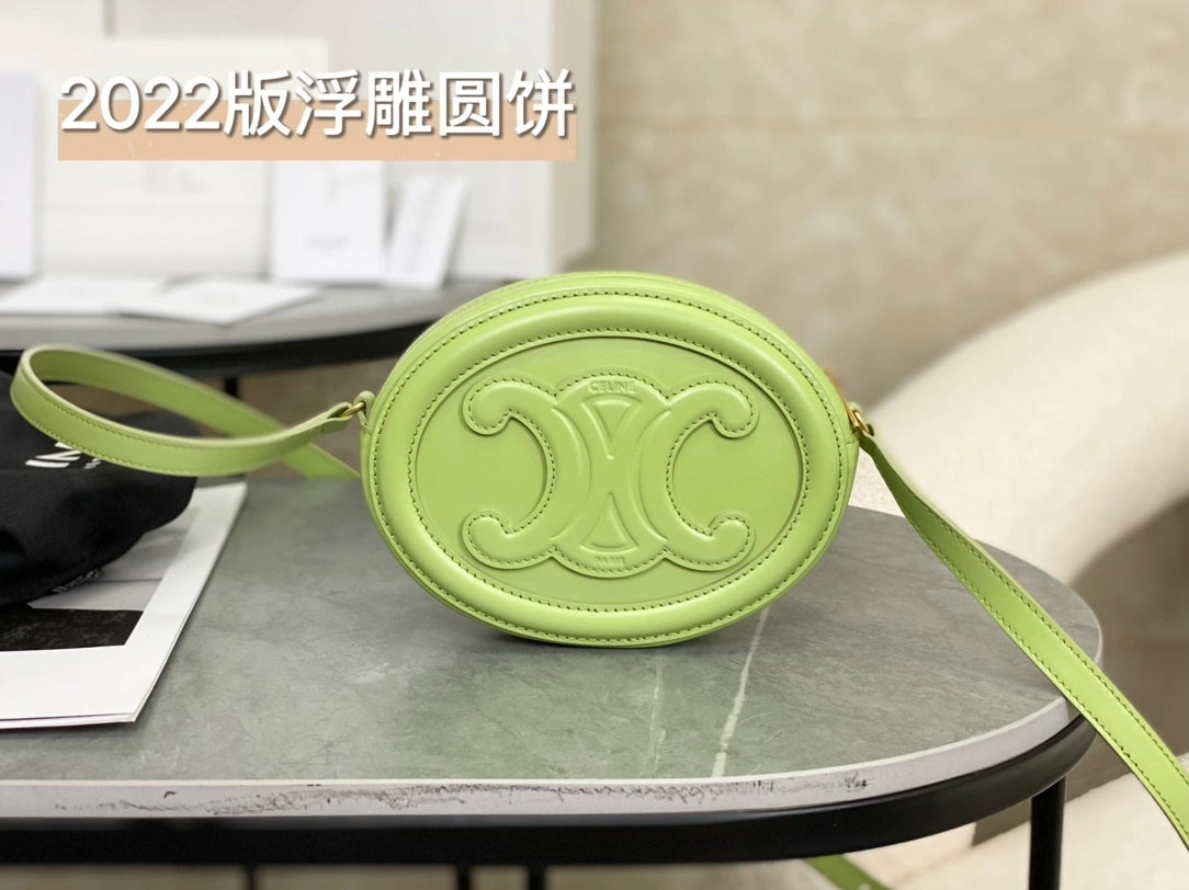 Celine Round Bags Breathable 94618