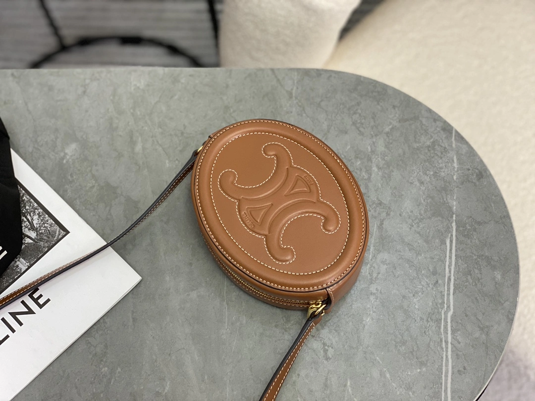 Versatile Celine Round Bags 94600