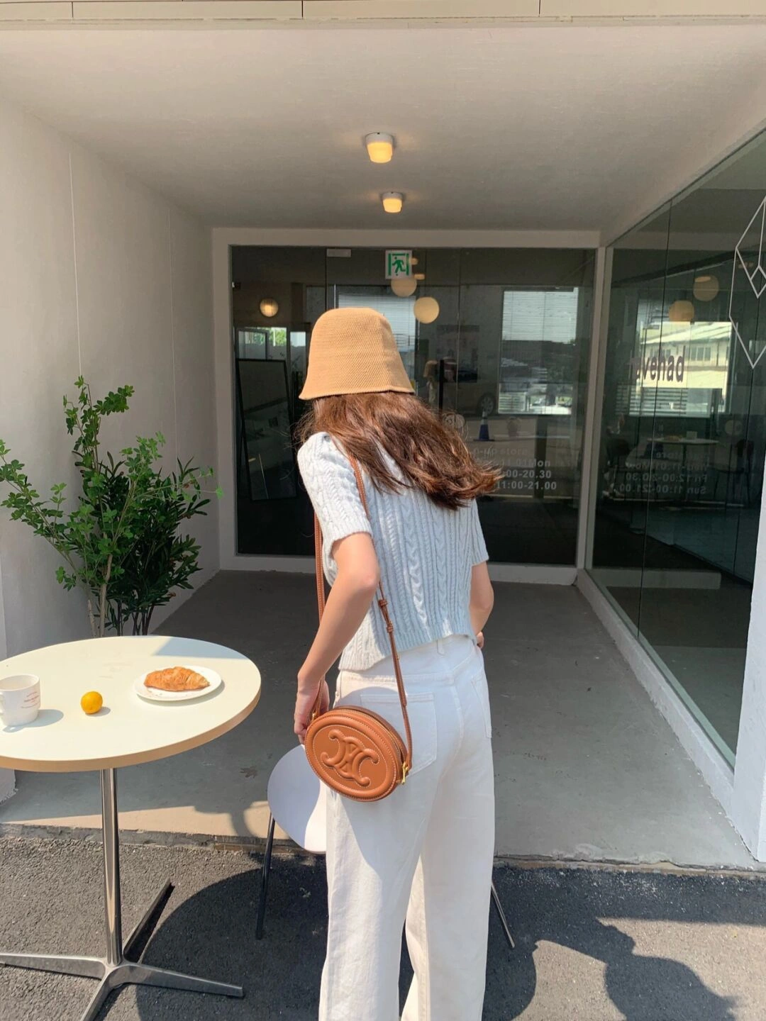 Versatile Celine Round Bags 94600