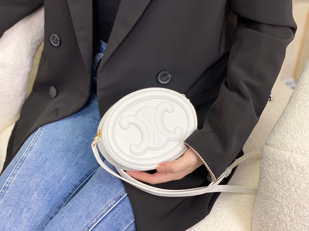 Celine Round Bags Popular 94596