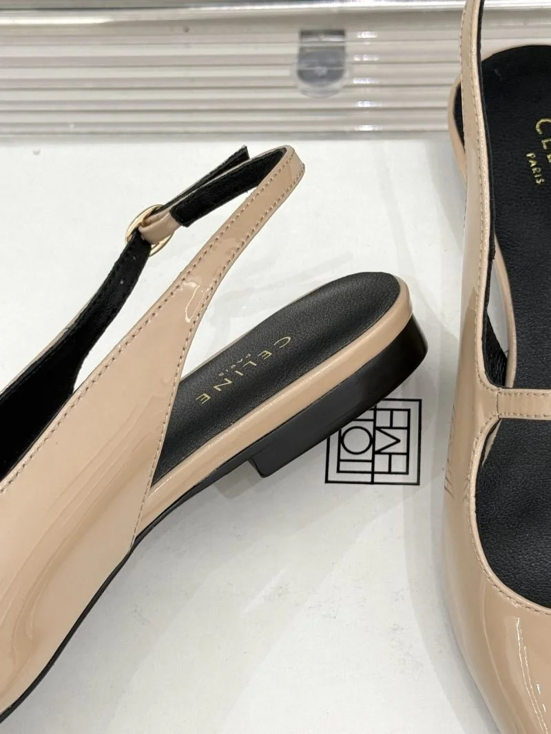 Celine Sandals Trendsetting 8252
