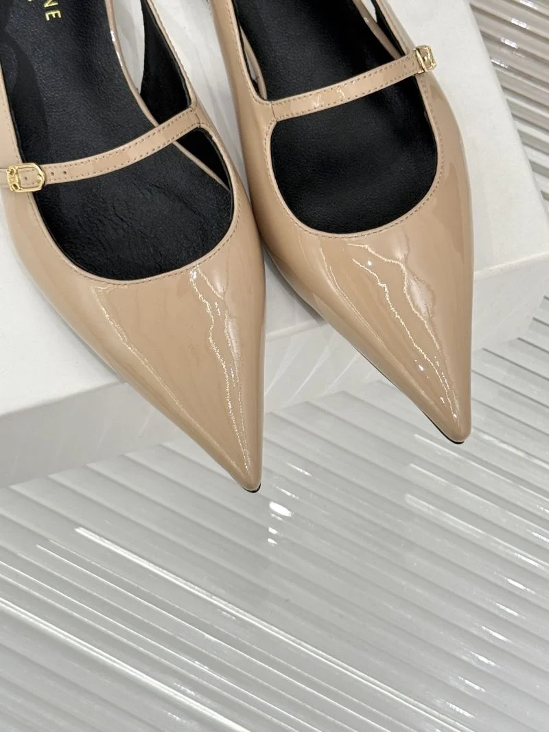 Celine Sandals Trendsetting 8252