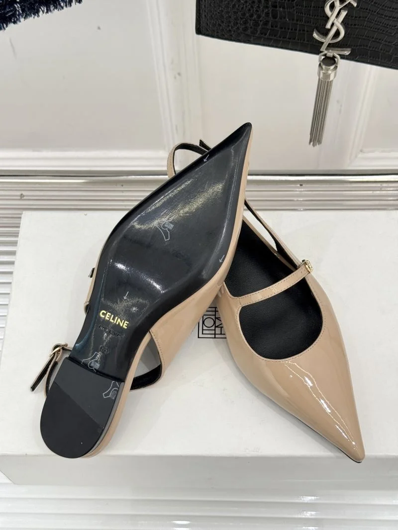 Celine Sandals Trendsetting 8252