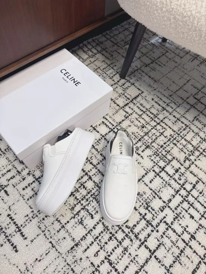 Celine Sandals Versatile 6603