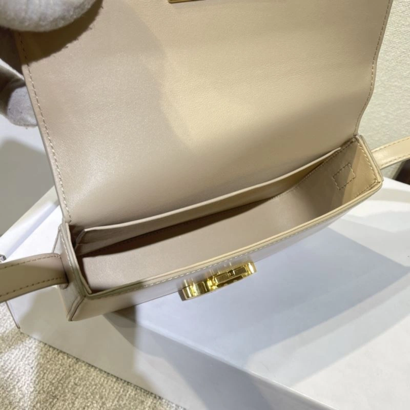 Celine Satchel Bags Breathable 60424
