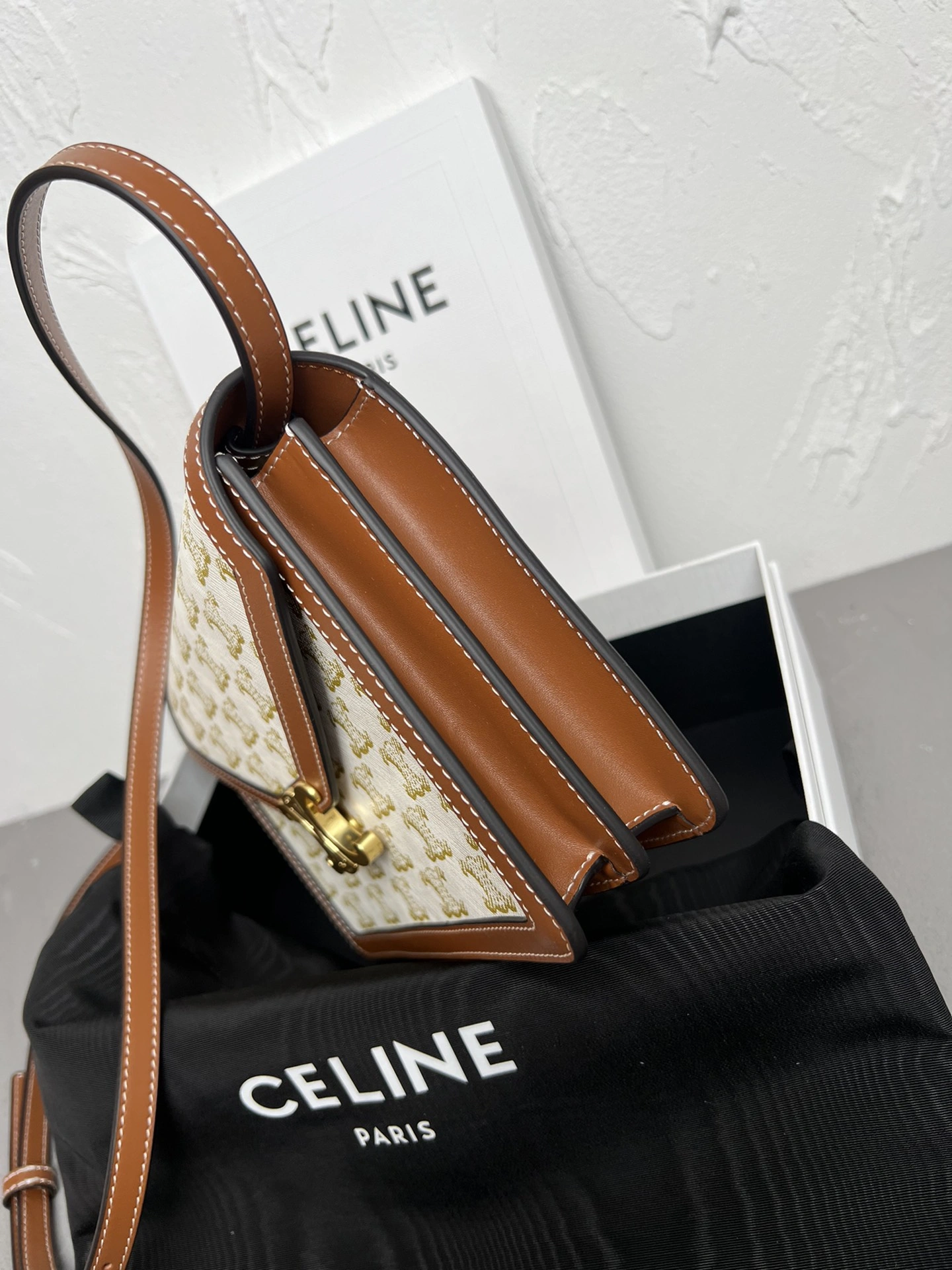 WaterResistant Celine Satchel Bags 78475