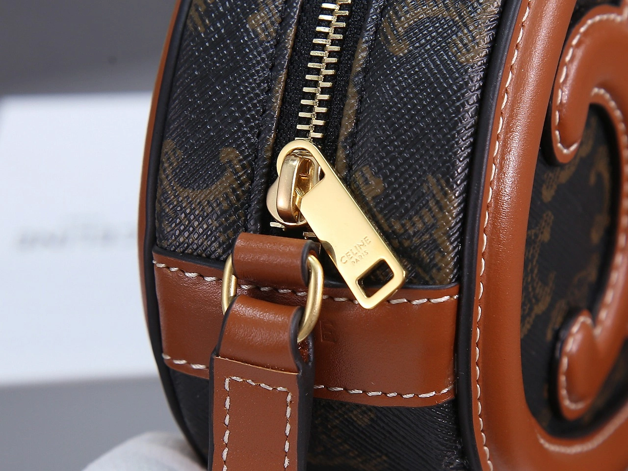 Celine Satchel Bags Breathable 78453