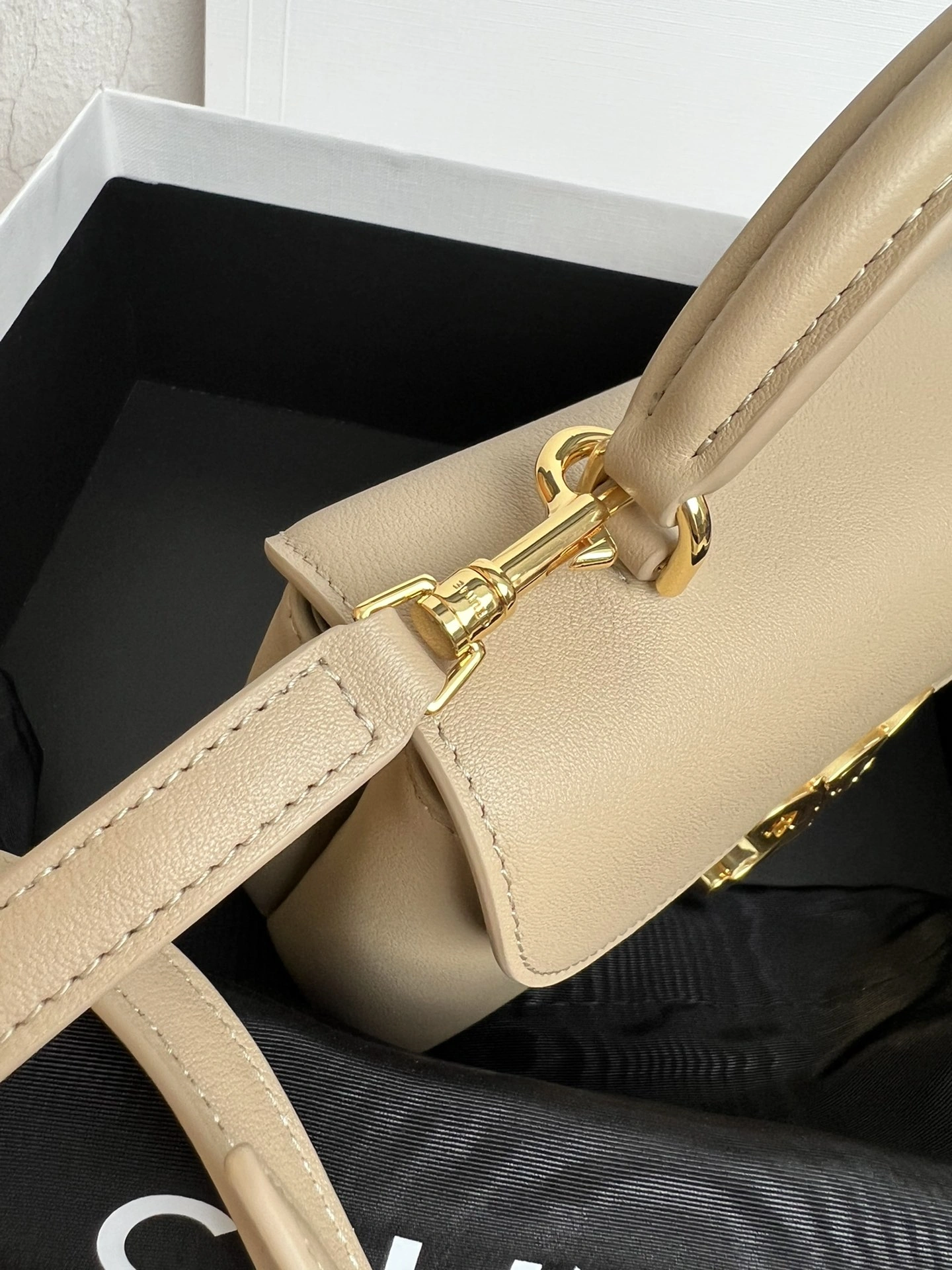 Durable Celine Satchel Bags 71815