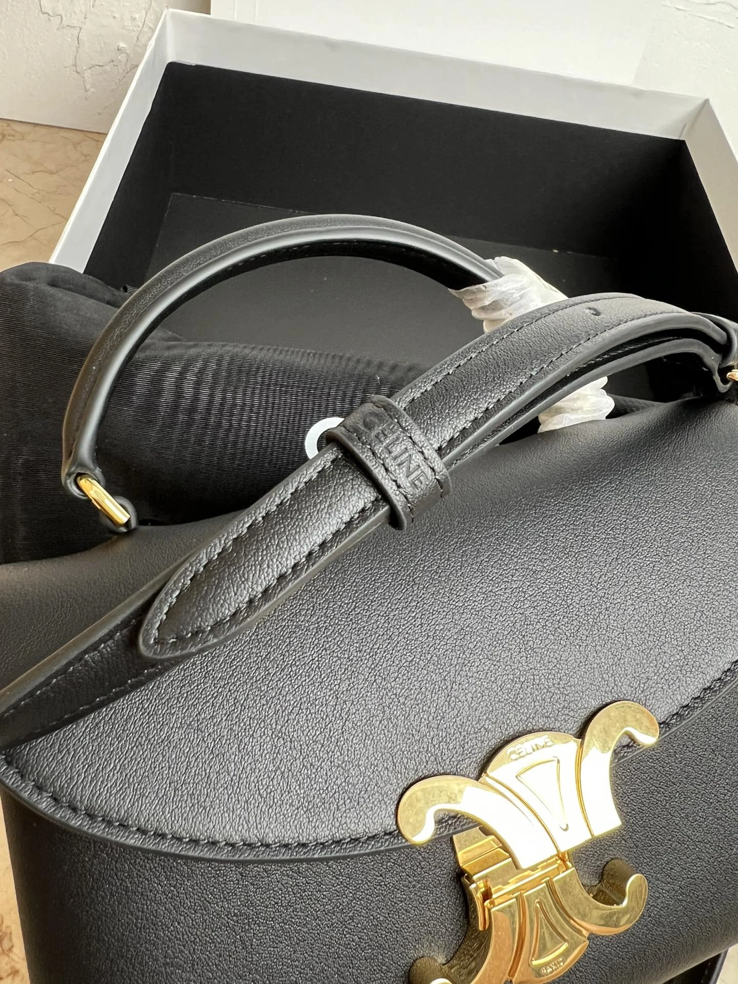 Celine Satchel Bags Resilient 71814