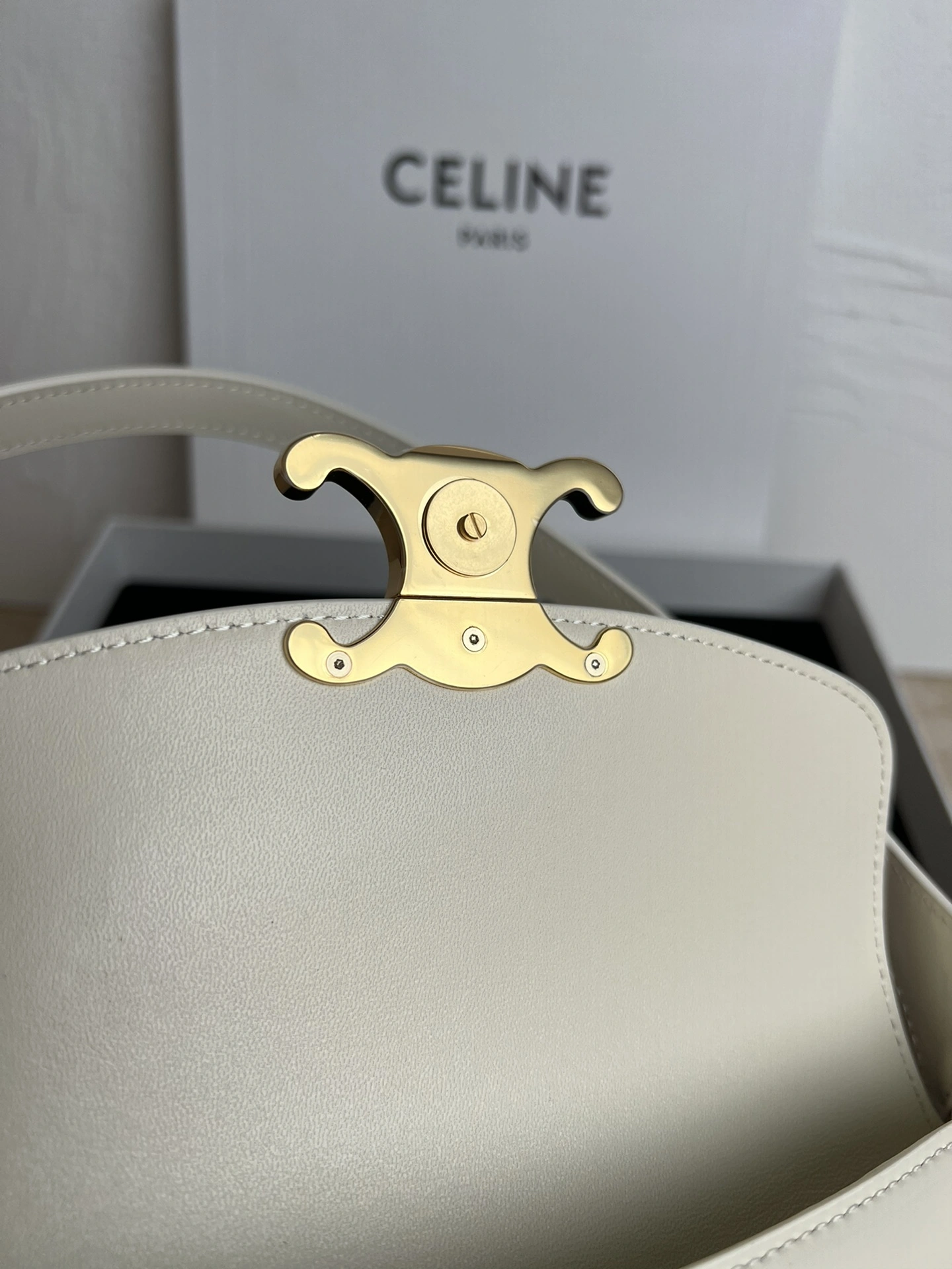 Celine Satchel Bags Casual 67029