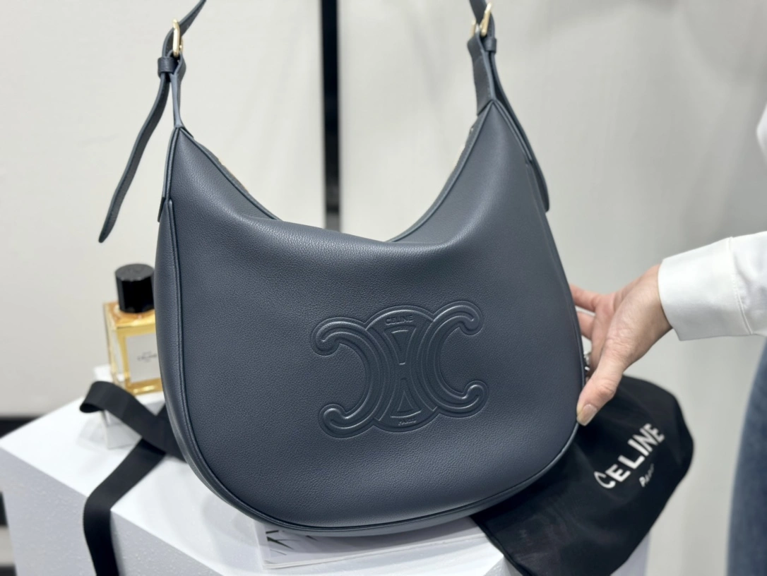 Celine Satchel Bags Refined 94605