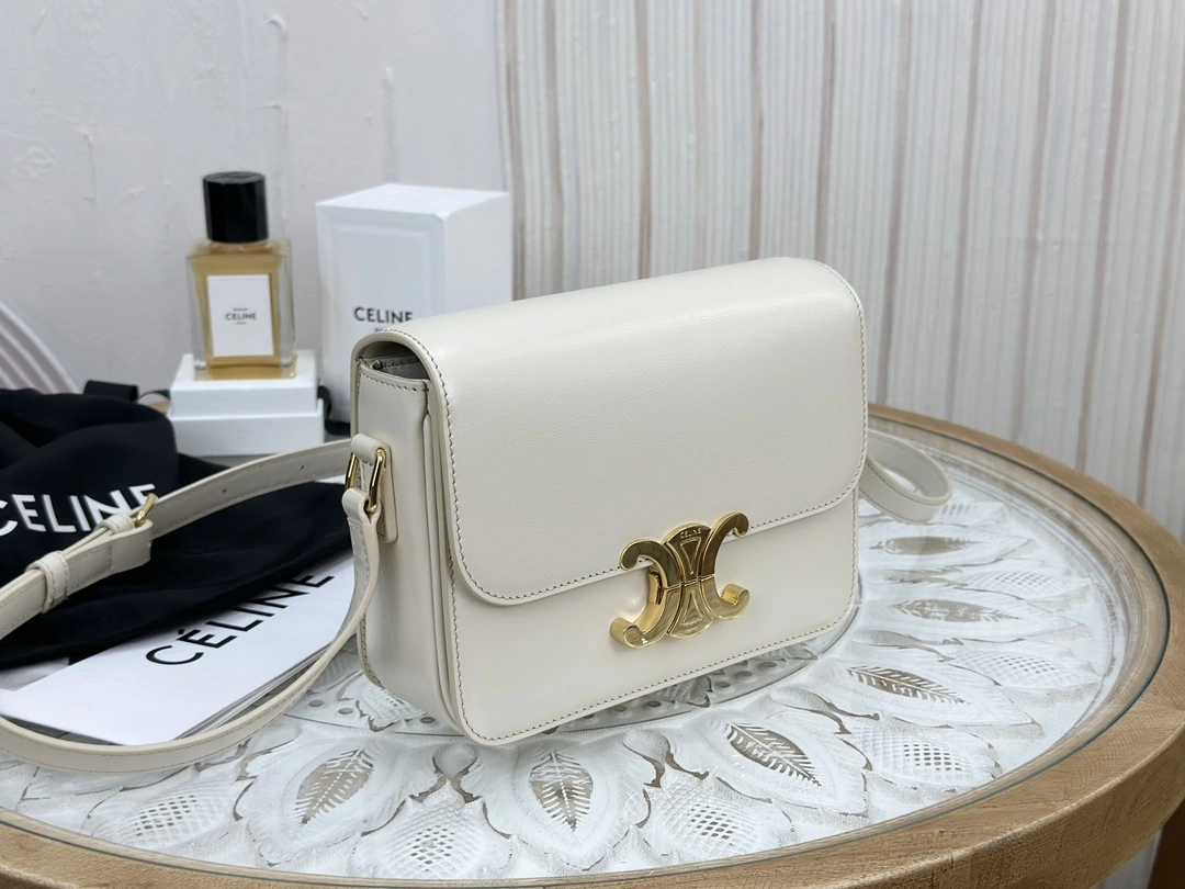 EyeCatching Celine Satchel Bags 94599