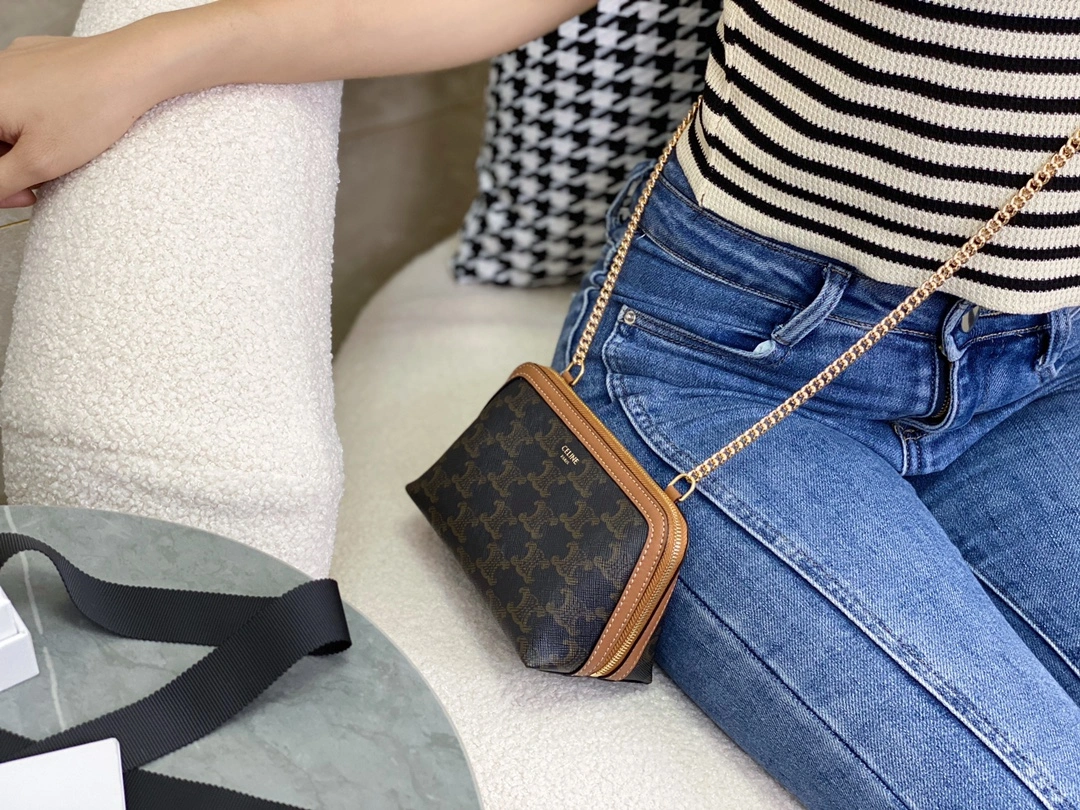 Comfortable Celine Satchel Bags 94551