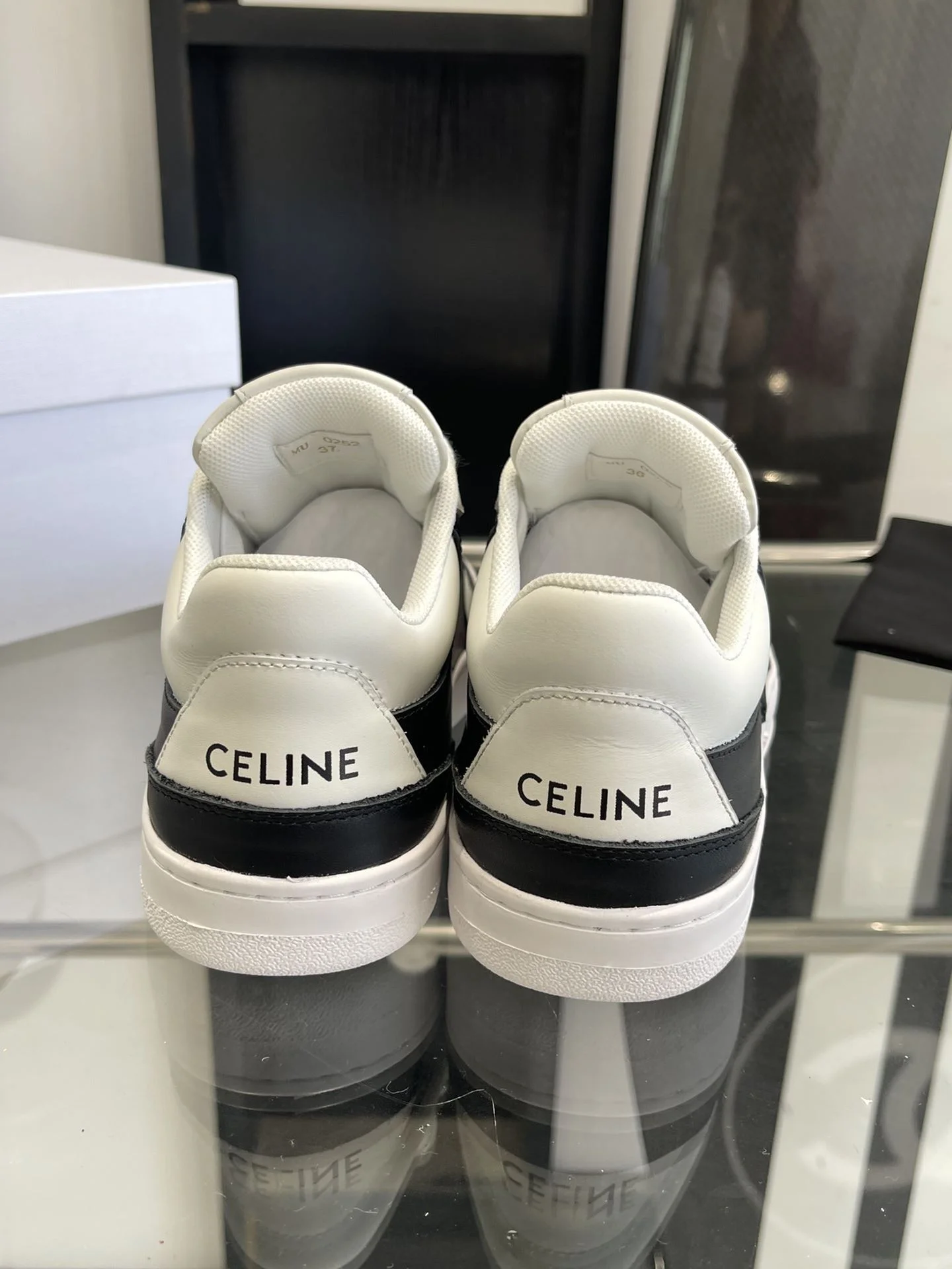 Celine Shoes TechFriendly 8210