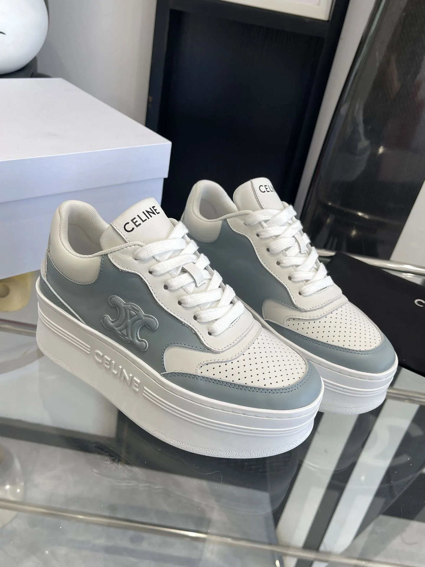 Celine Shoes Lightweight 8198