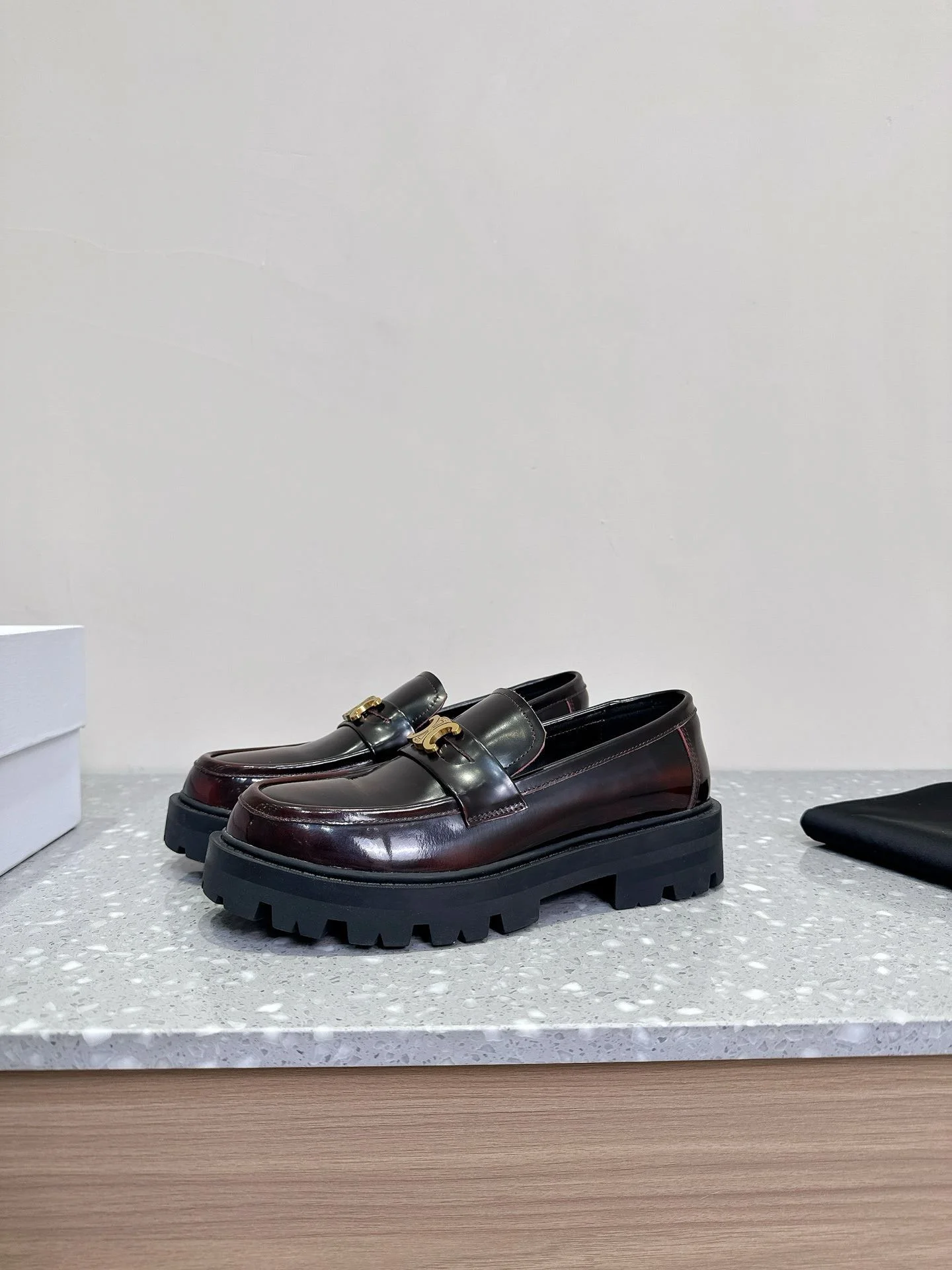 Celine Shoes Sporty 8199