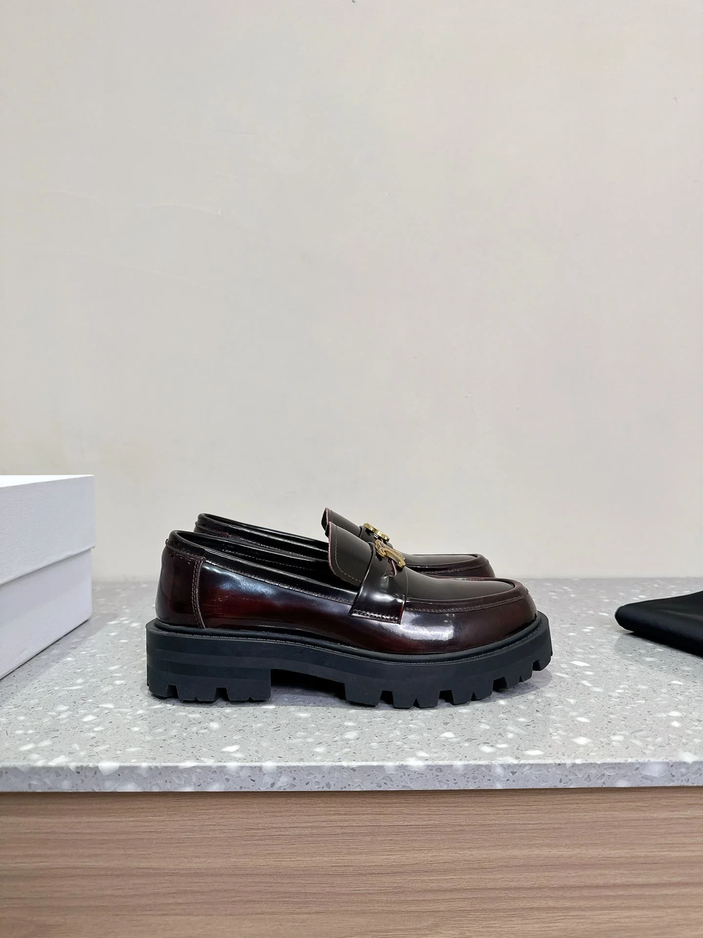 Celine Shoes Sporty 8199