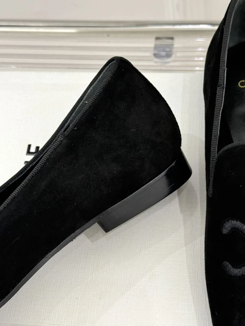Vibrant Celine Shoes 12585