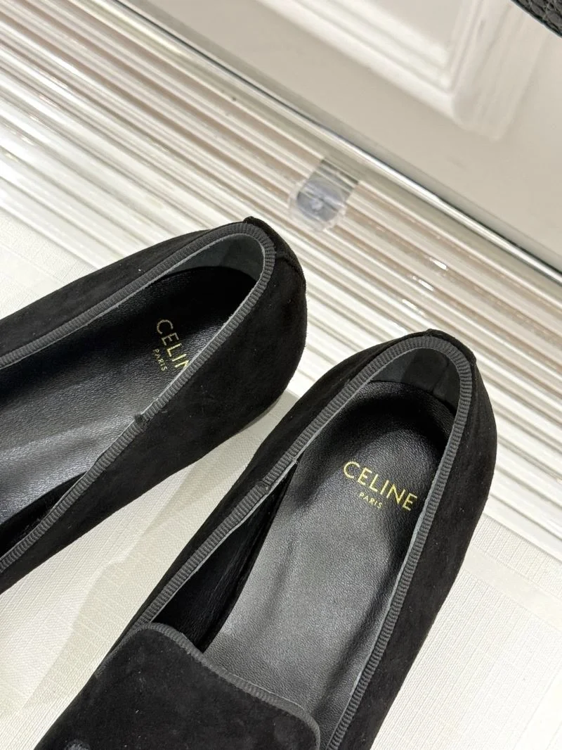 Vibrant Celine Shoes 12585