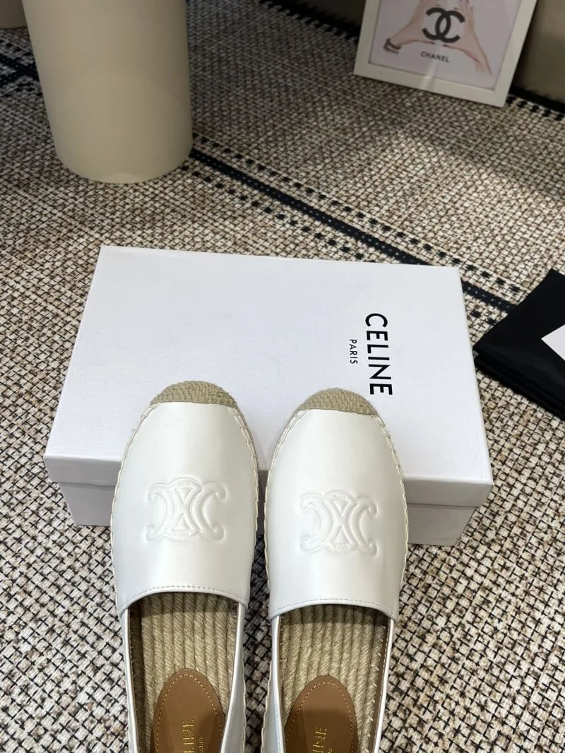 Bold Celine Shoes 10237