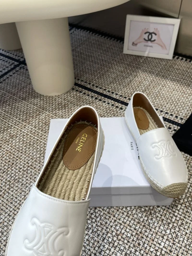 Bold Celine Shoes 10237