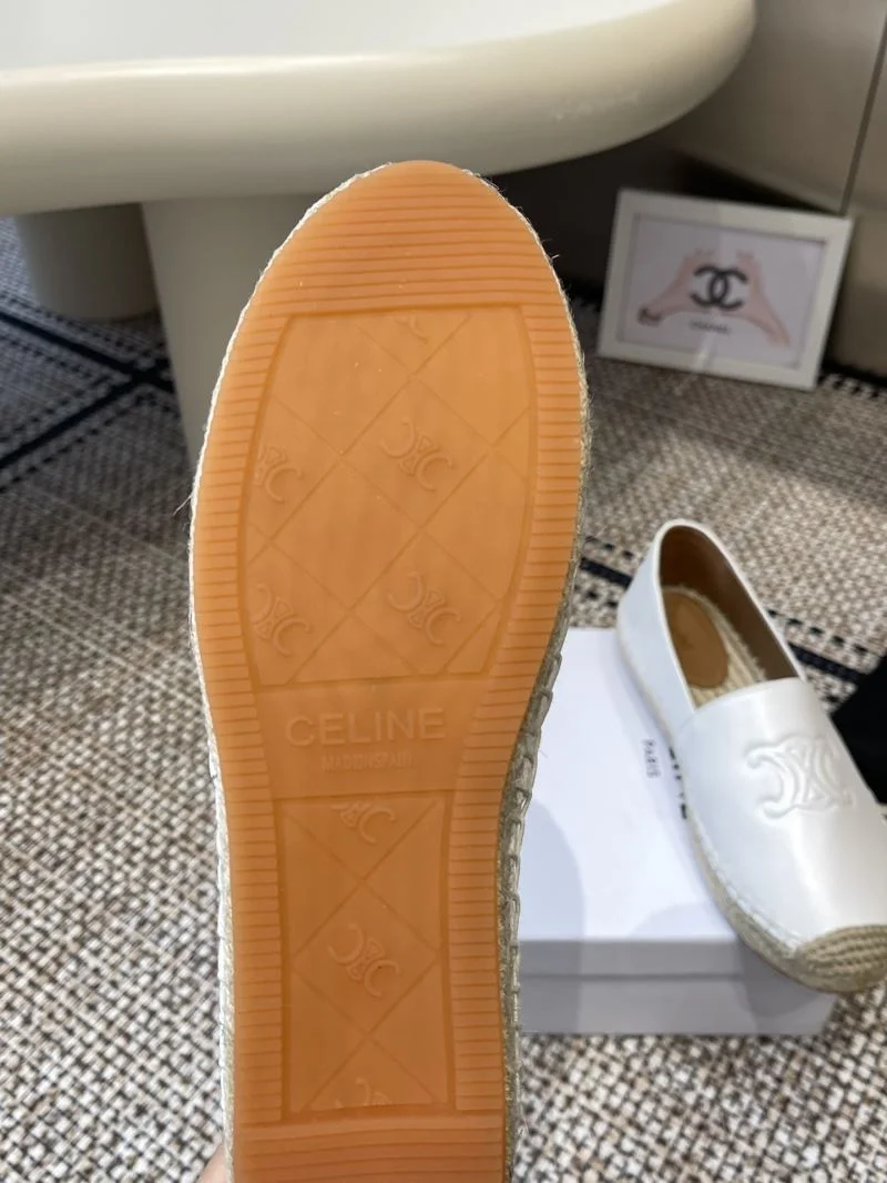 Bold Celine Shoes 10237