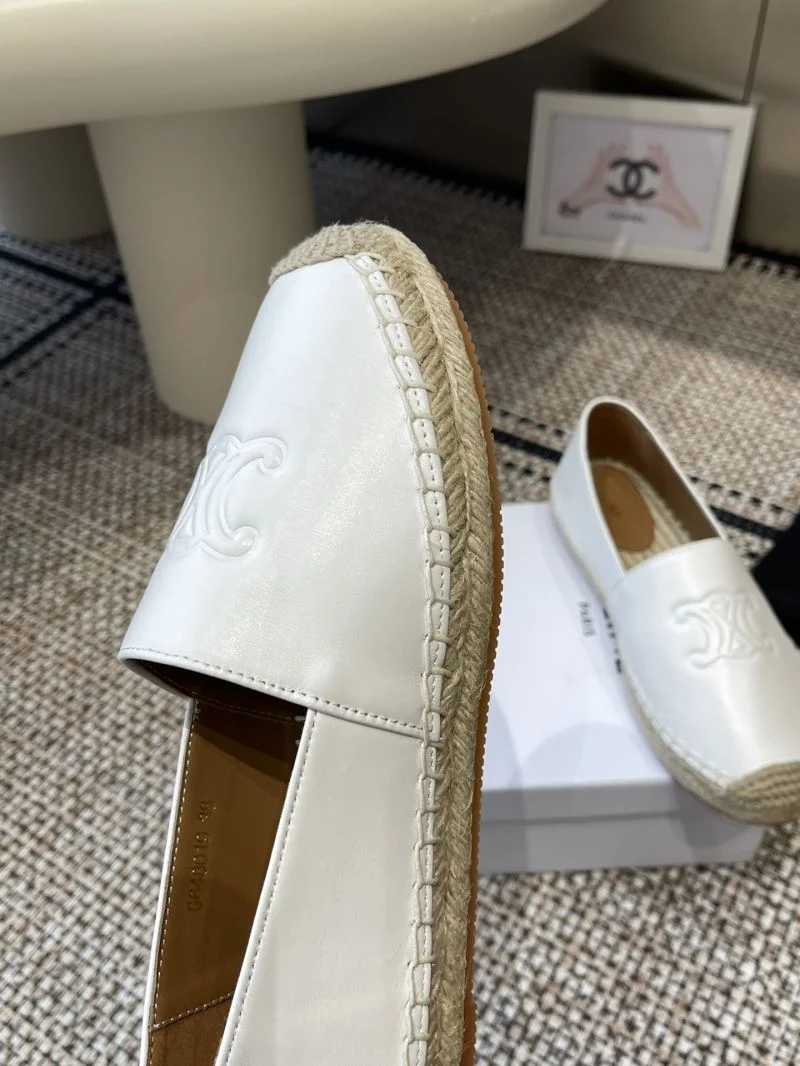Bold Celine Shoes 10237