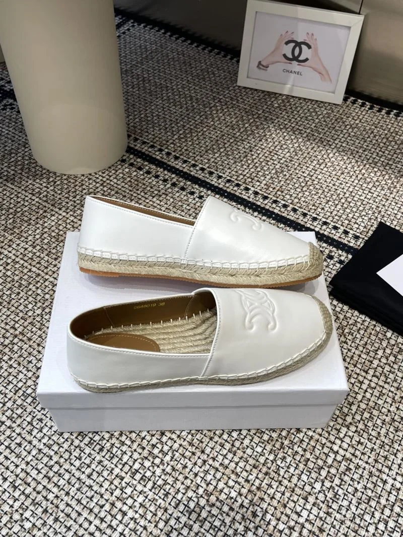 Bold Celine Shoes 10237