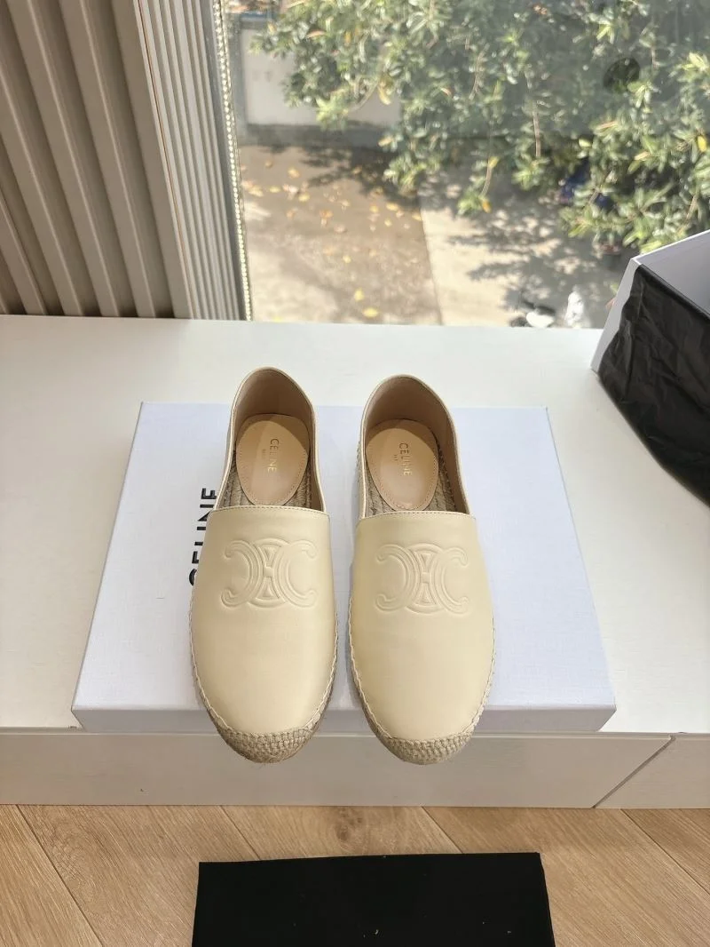 Elegant Celine Shoes 10205