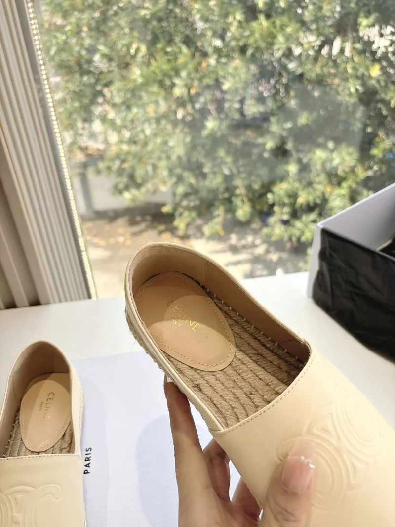 Elegant Celine Shoes 10205