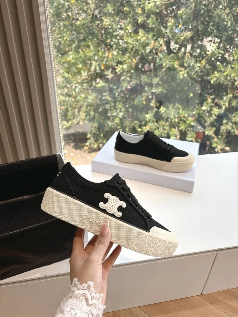 UrbanChic Celine Shoes 10175