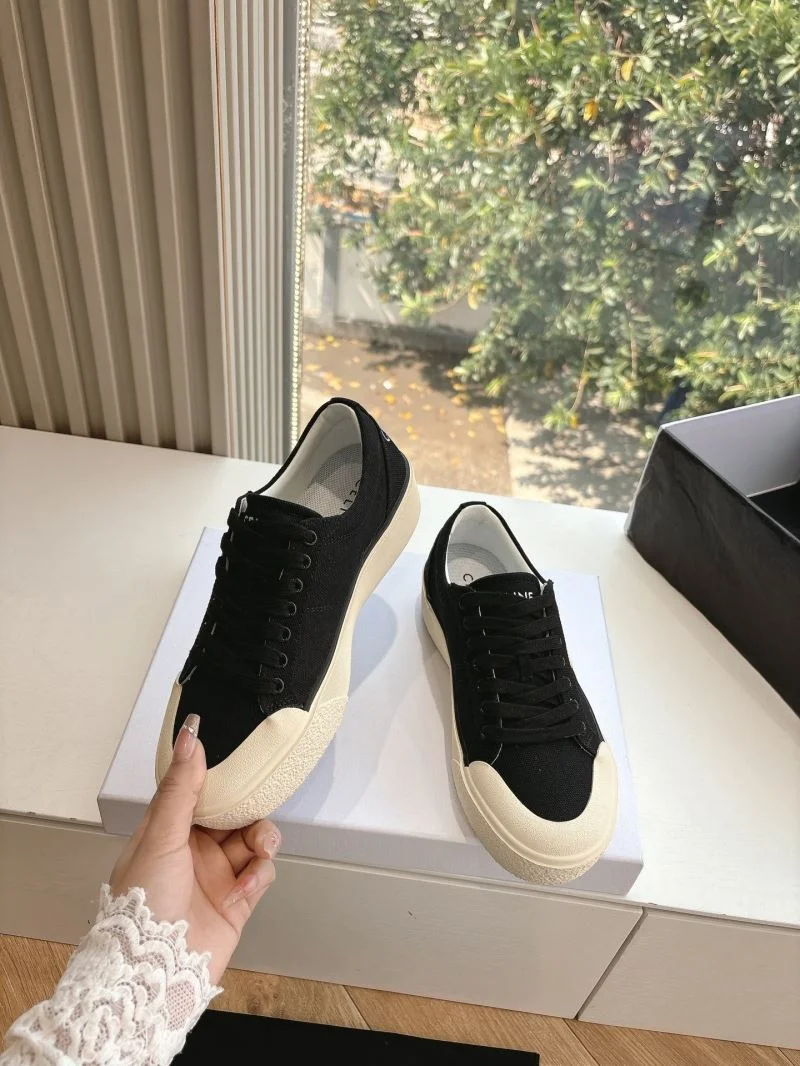 UrbanChic Celine Shoes 10175