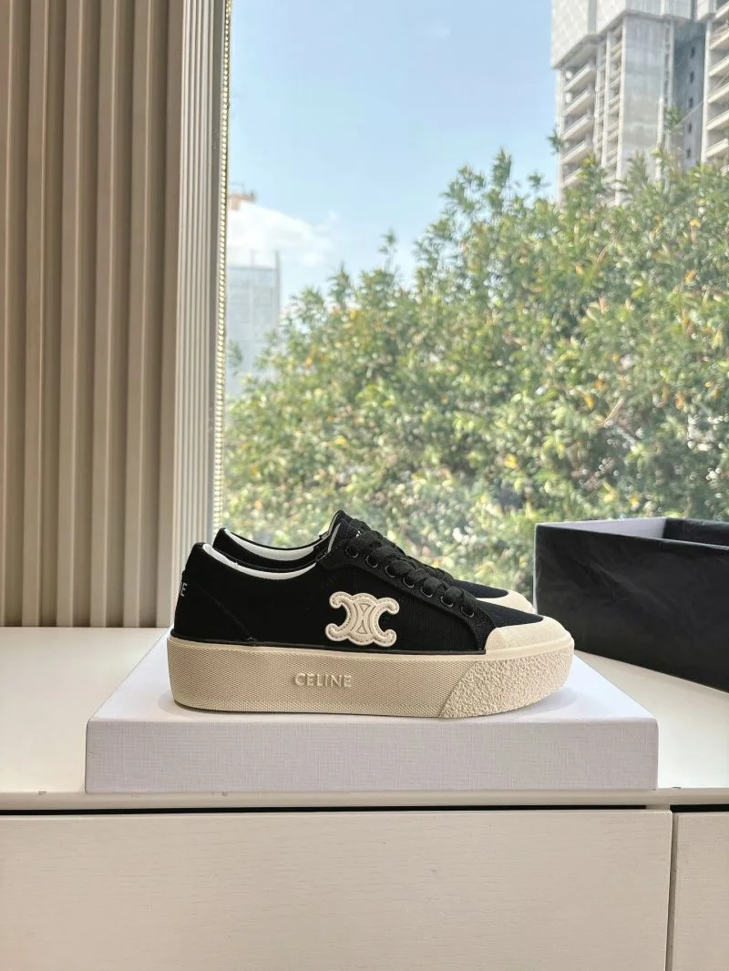 UrbanChic Celine Shoes 10175