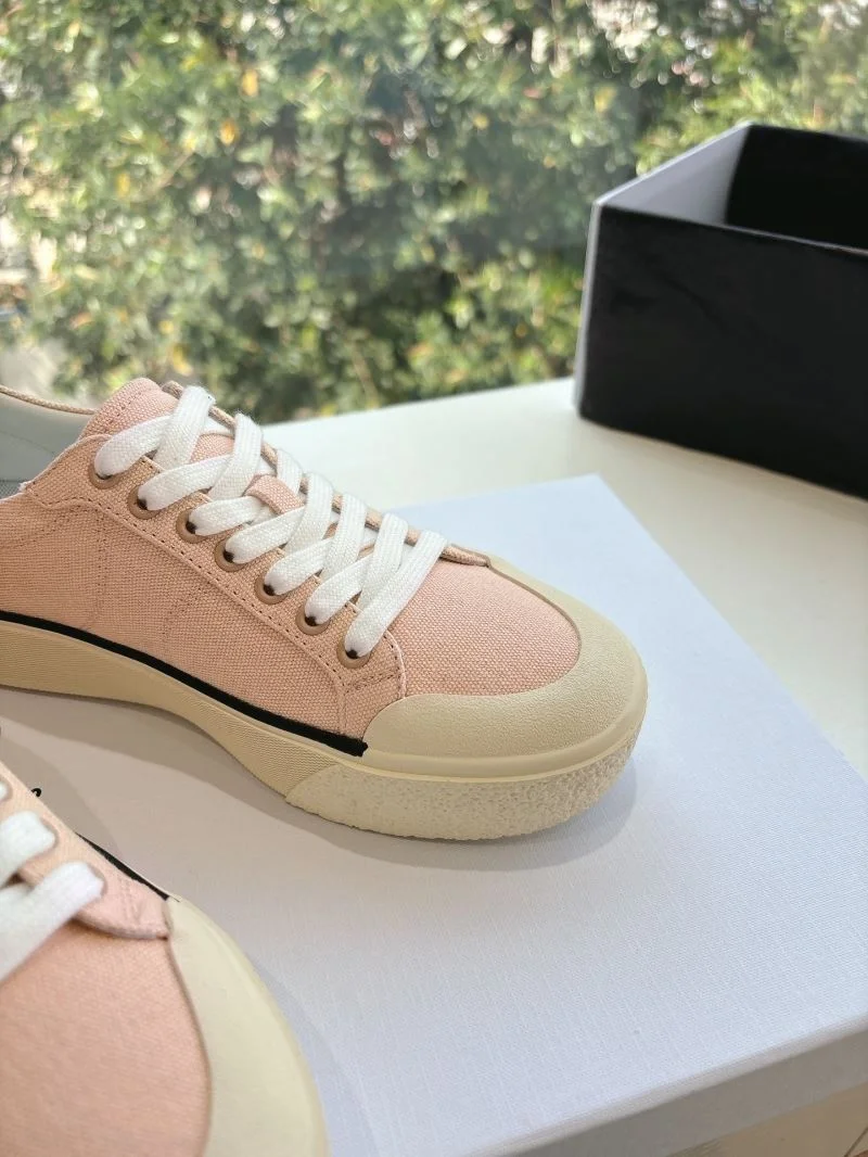 Celine Shoes Durable 10215