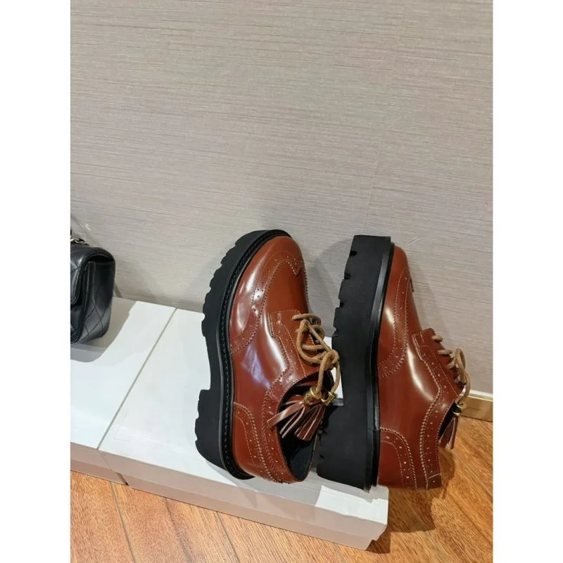 Celine Shoes Sporty 15841