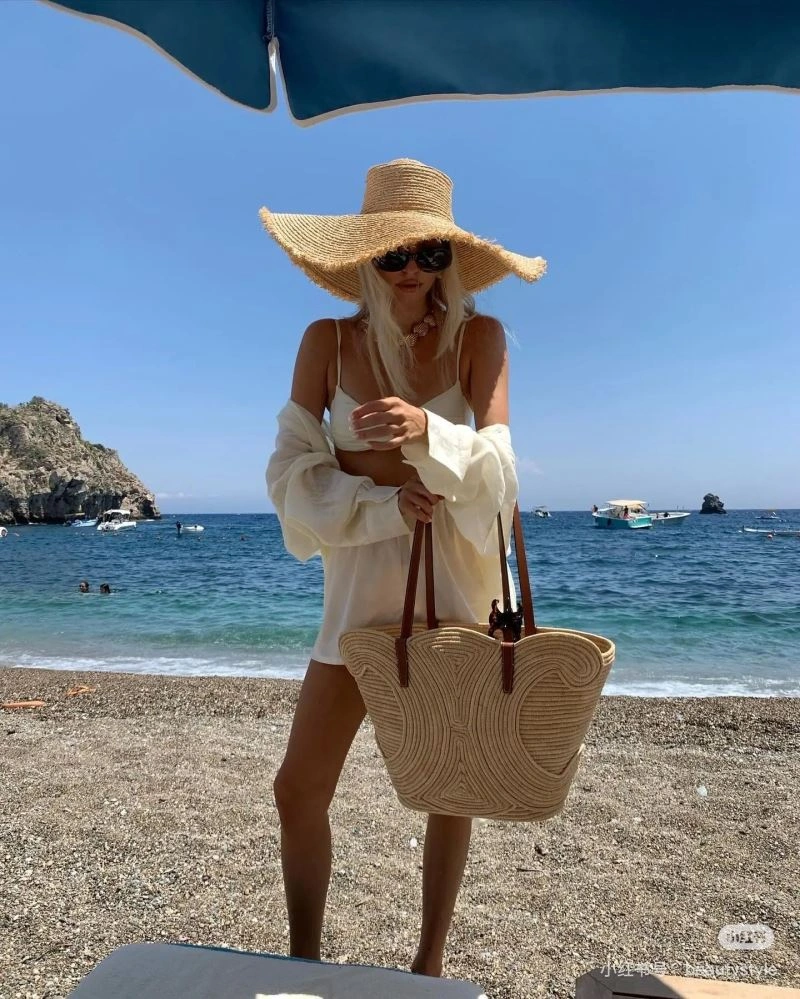 Minimalist Celine Shopping Bags 60325
