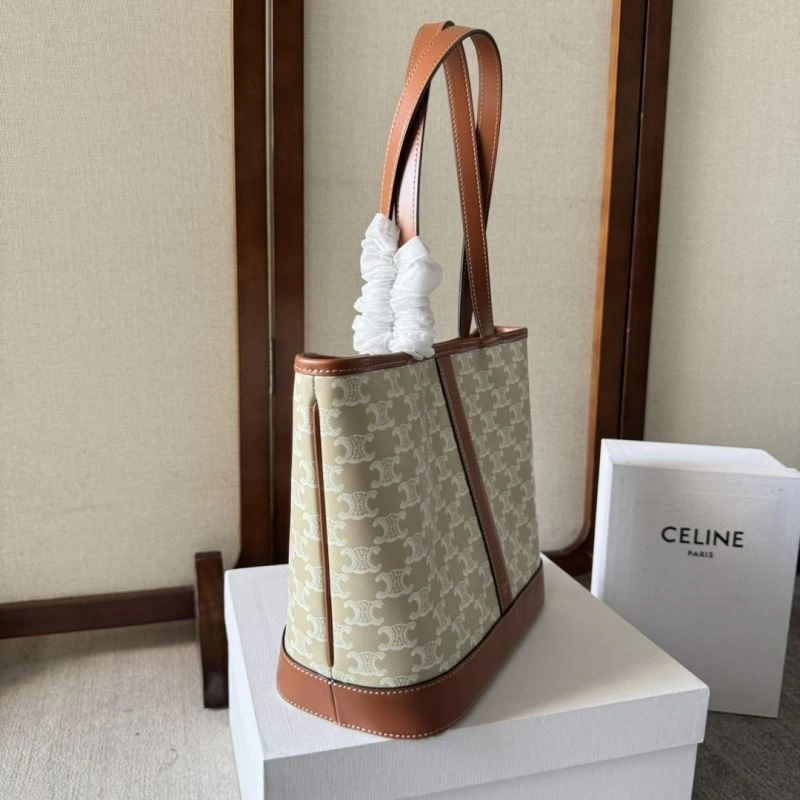Resilient Celine Shopping Bags 60315
