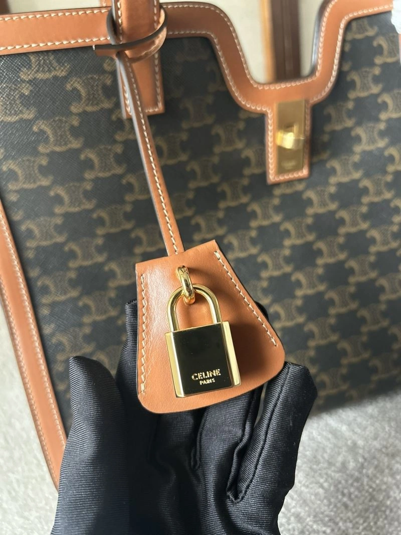 Breathable Celine Shopping Bags 60307