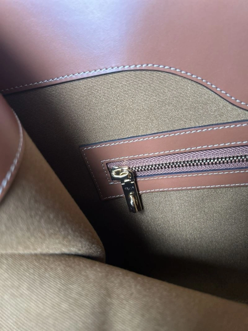 Breathable Celine Shopping Bags 60307