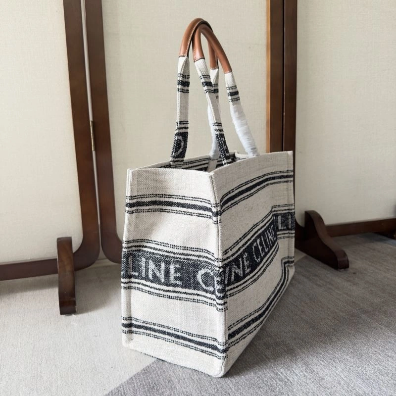 Flexible Celine Shopping Bags 60309