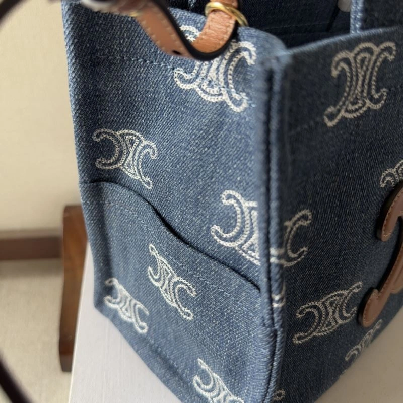 Celine Shopping Bags WeatherProof 60250