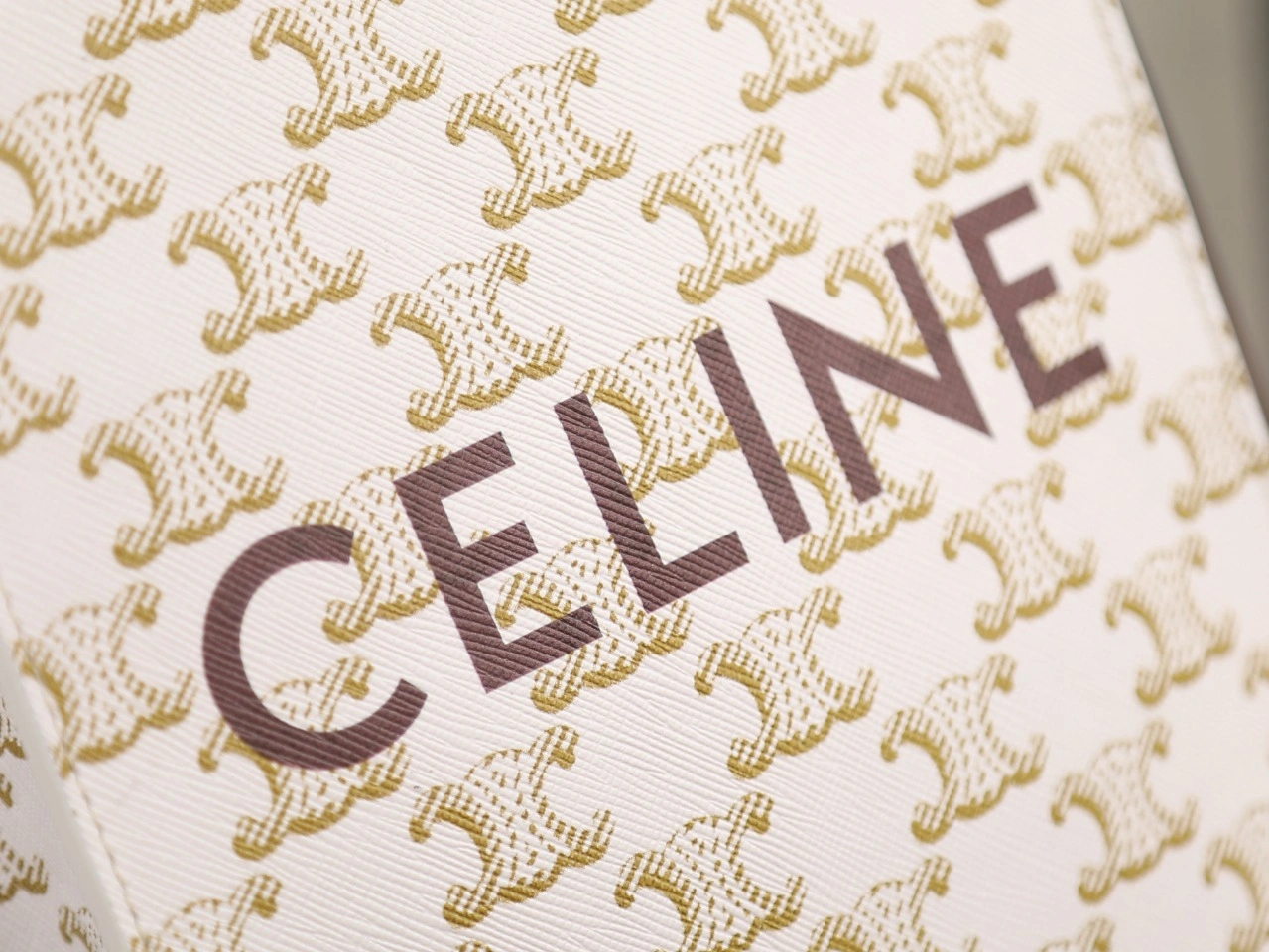 Upgraded Celine Shopping Bags 78443